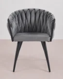 Chaise rembourrée au design moderne