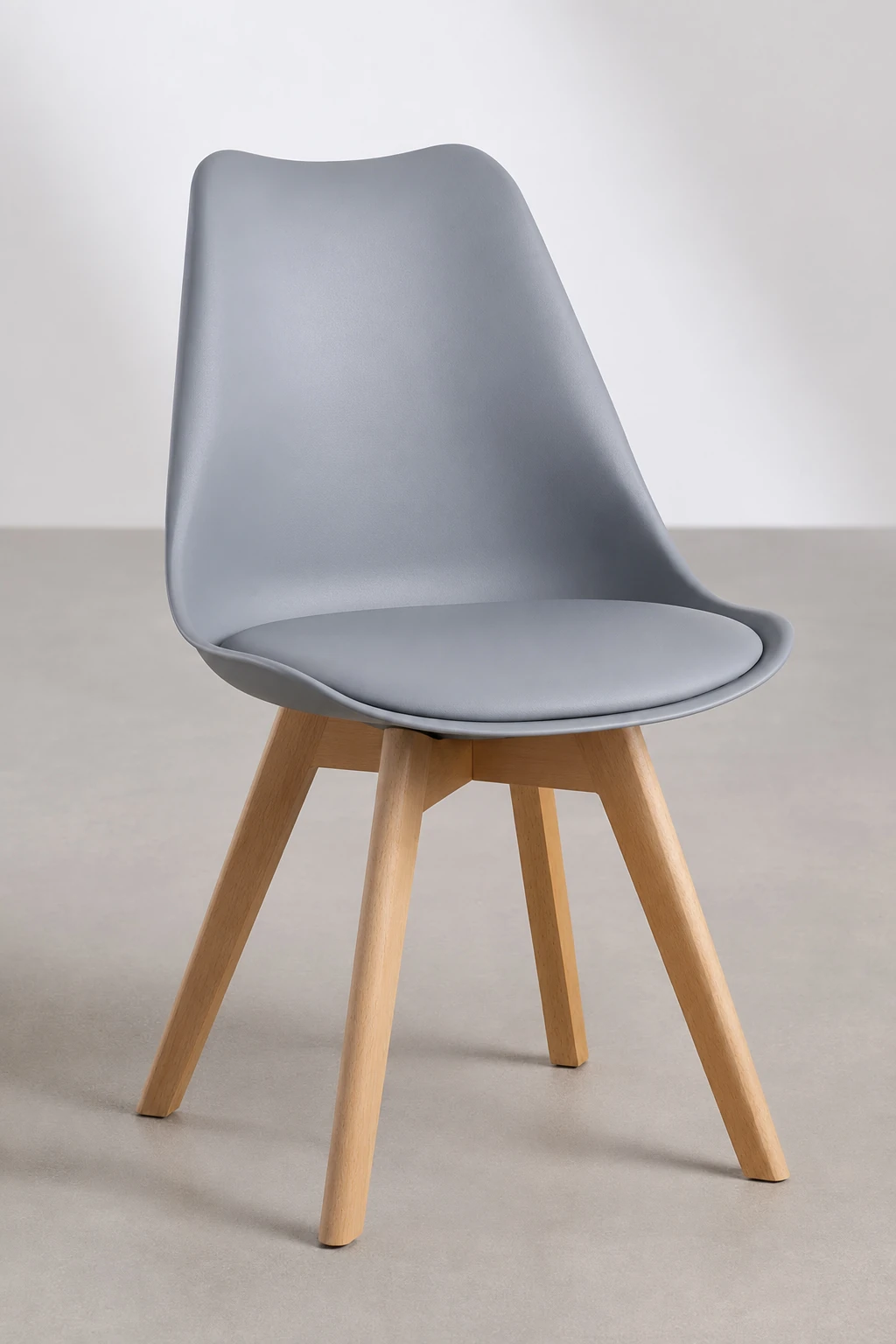 silla nordica gris