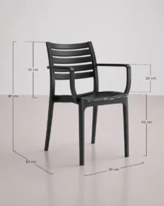 silla apilable negra de terraza reposabrazos