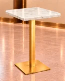 piètement doré de table haute de bar