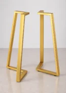 pies de mesa doradas