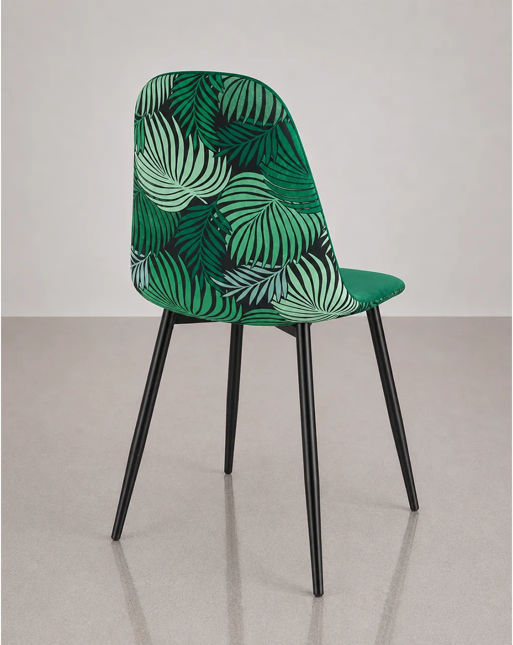silla acolchada de salon