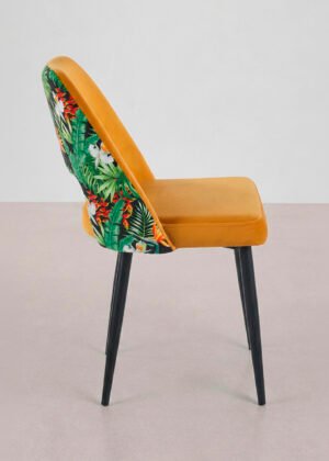 silla tapizada terciopelo mostaza floral