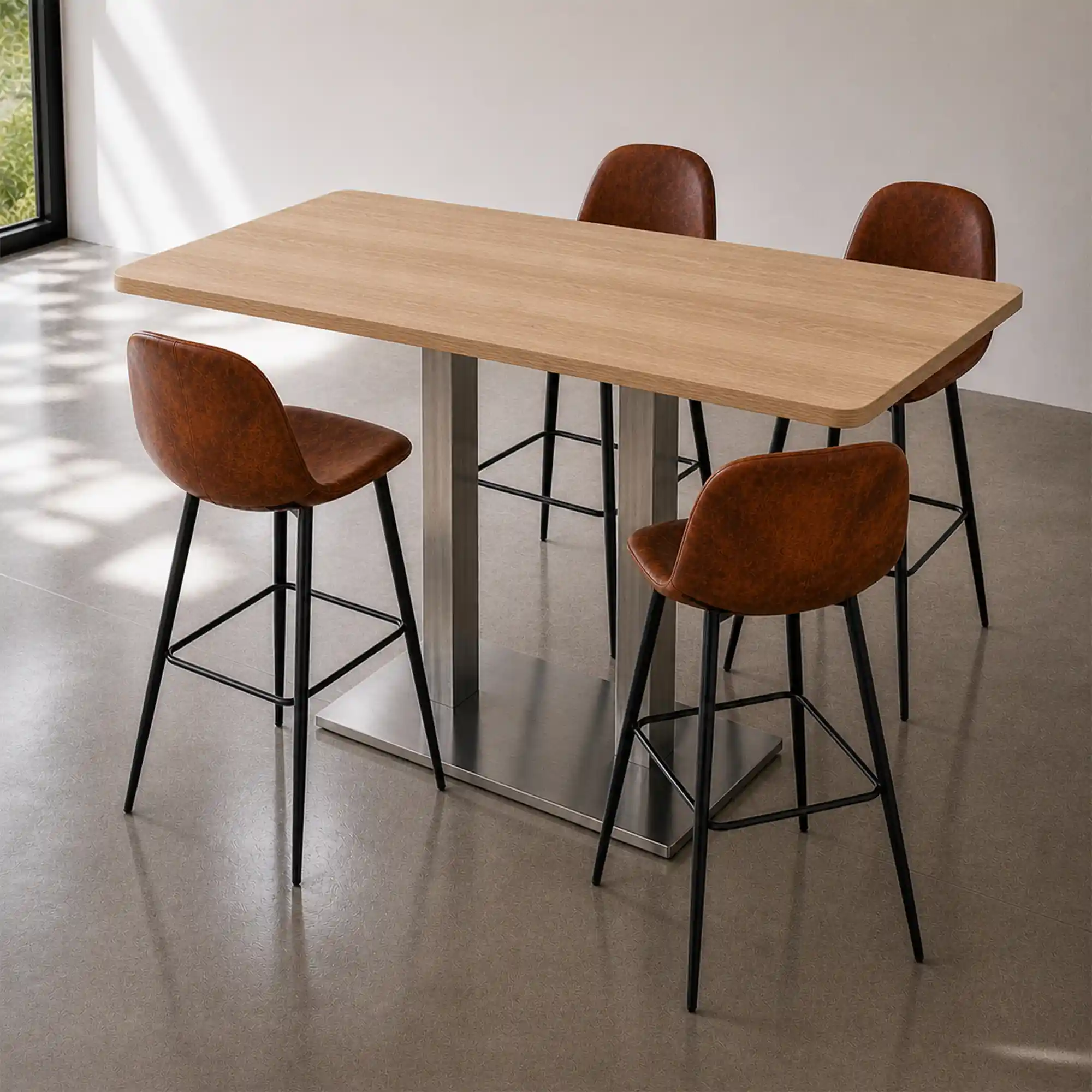 Conjunto Mesa Contract y Taburete Hostelerías Altos Bruno