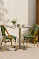 mesa abatible de terraza con sillas