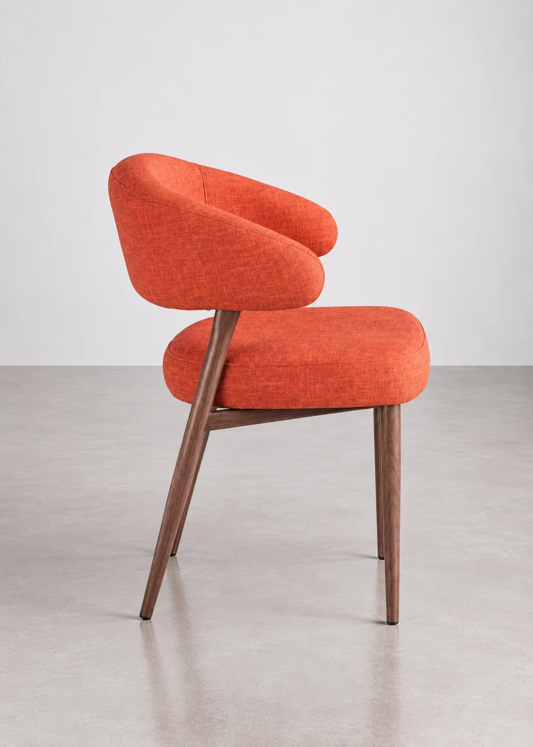 Sillas de comedor estilo mid century